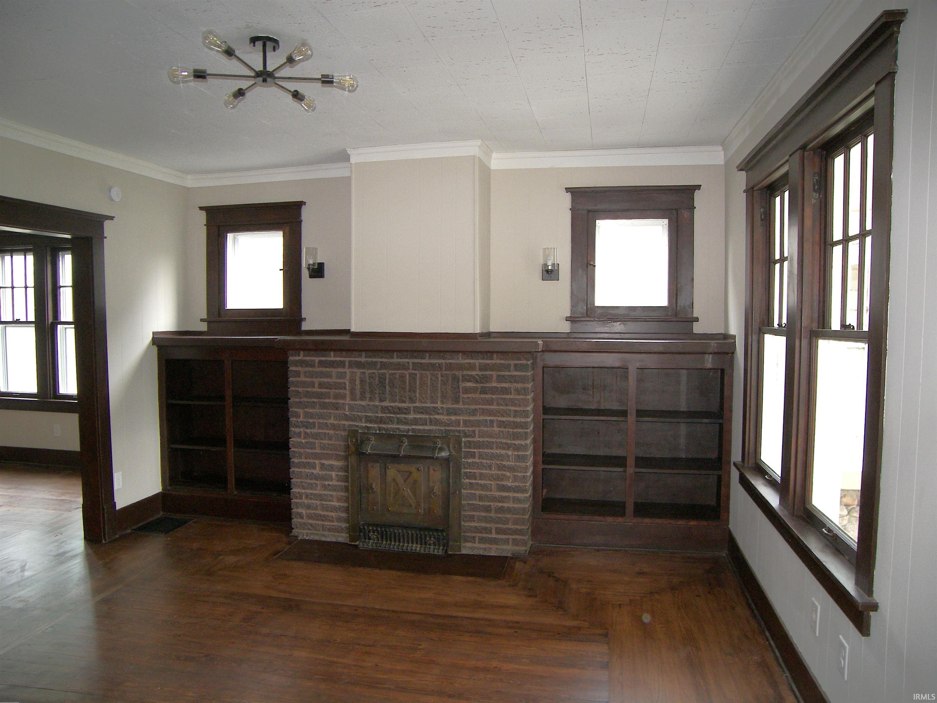 506 S Detroit Street Warsaw IN 46580