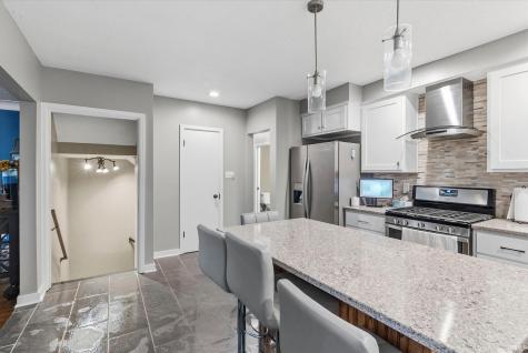 3812 Kirkwood Drive Fort Wayne IN 46805