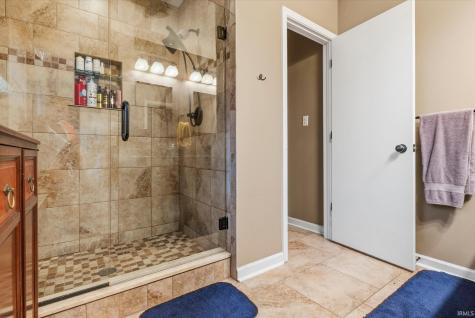 3812 Kirkwood Drive Fort Wayne IN 46805