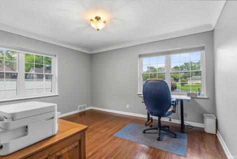 3812 Kirkwood Drive Fort Wayne IN 46805