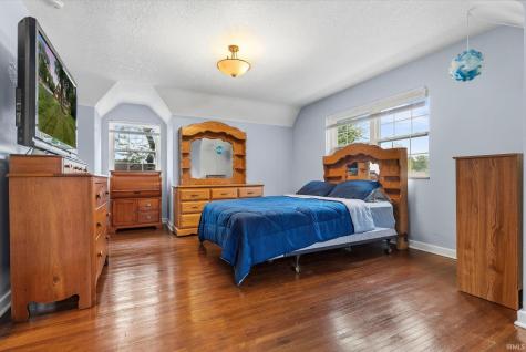 3812 Kirkwood Drive Fort Wayne IN 46805