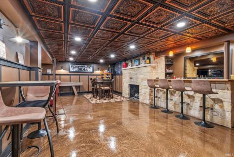 3812 Kirkwood Drive Fort Wayne IN 46805