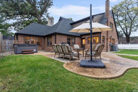 3812 Kirkwood Drive Fort Wayne IN 46805