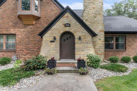 3812 Kirkwood Drive Fort Wayne IN 46805