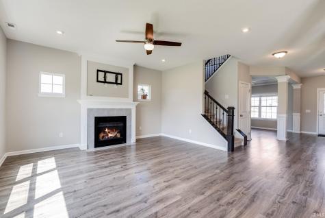 929 Meravi Cove Fort Wayne IN 46818
