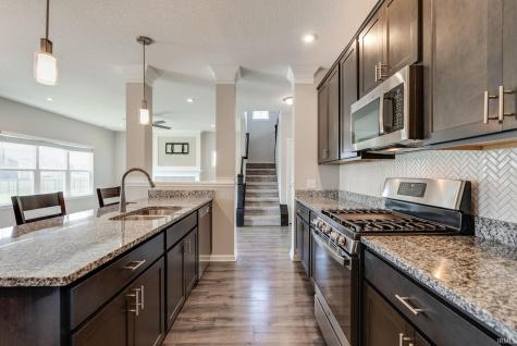 929 Meravi Cove Fort Wayne IN 46818
