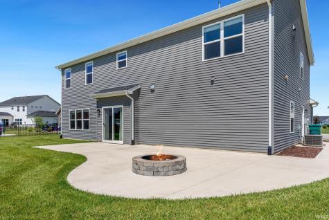 929 Meravi Cove Fort Wayne IN 46818