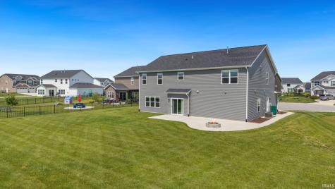 929 Meravi Cove Fort Wayne IN 46818