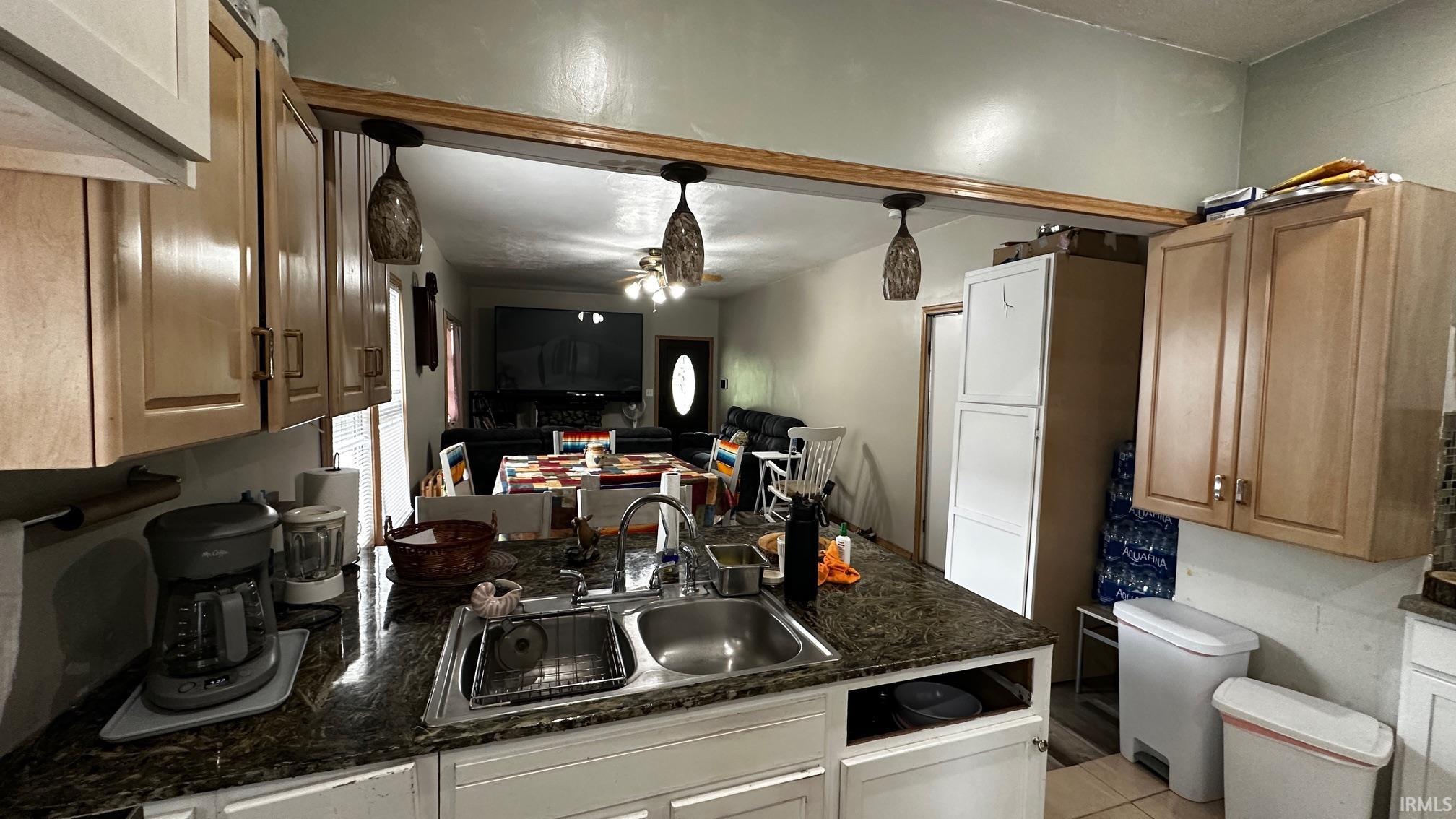 1809 Elwood Avenue South Bend IN 46628
