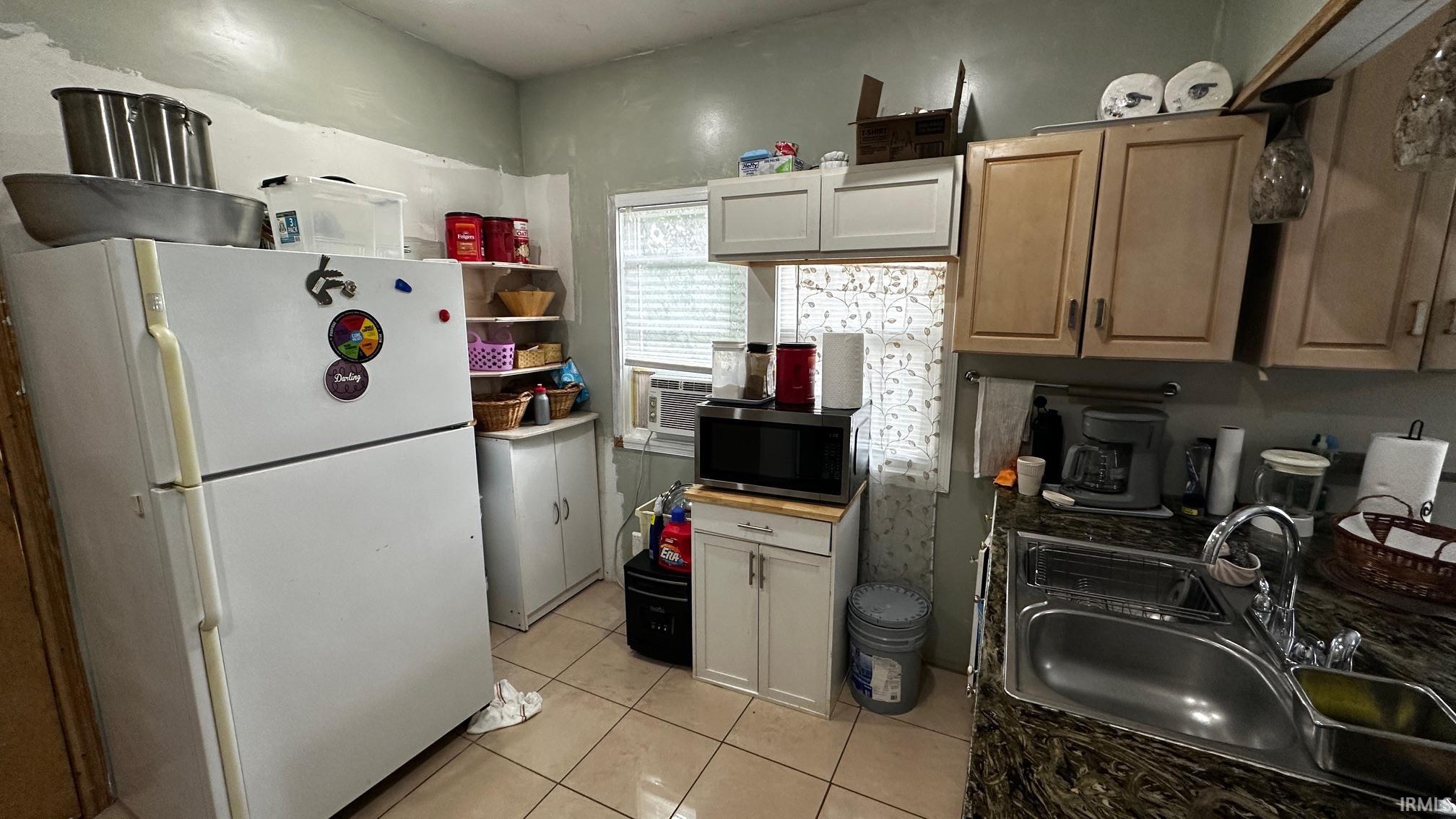 1809 Elwood Avenue South Bend IN 46628