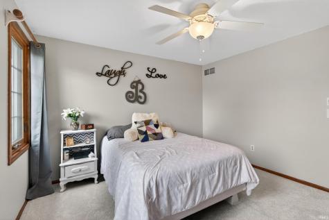 5419 Hartford Drive Fort Wayne IN 46835
