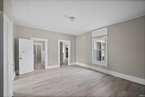 128 N Perry Street Attica IN 47918