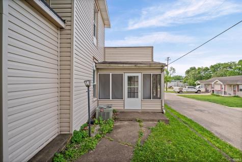 128 N Perry Street Attica IN 47918