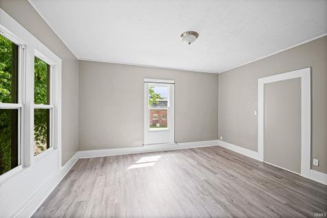 128 N Perry Street Attica IN 47918
