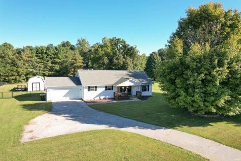 3303 Westward Road Spencer IN 47460