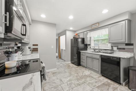 3331 Kirkfield Drive Fort Wayne IN 46815