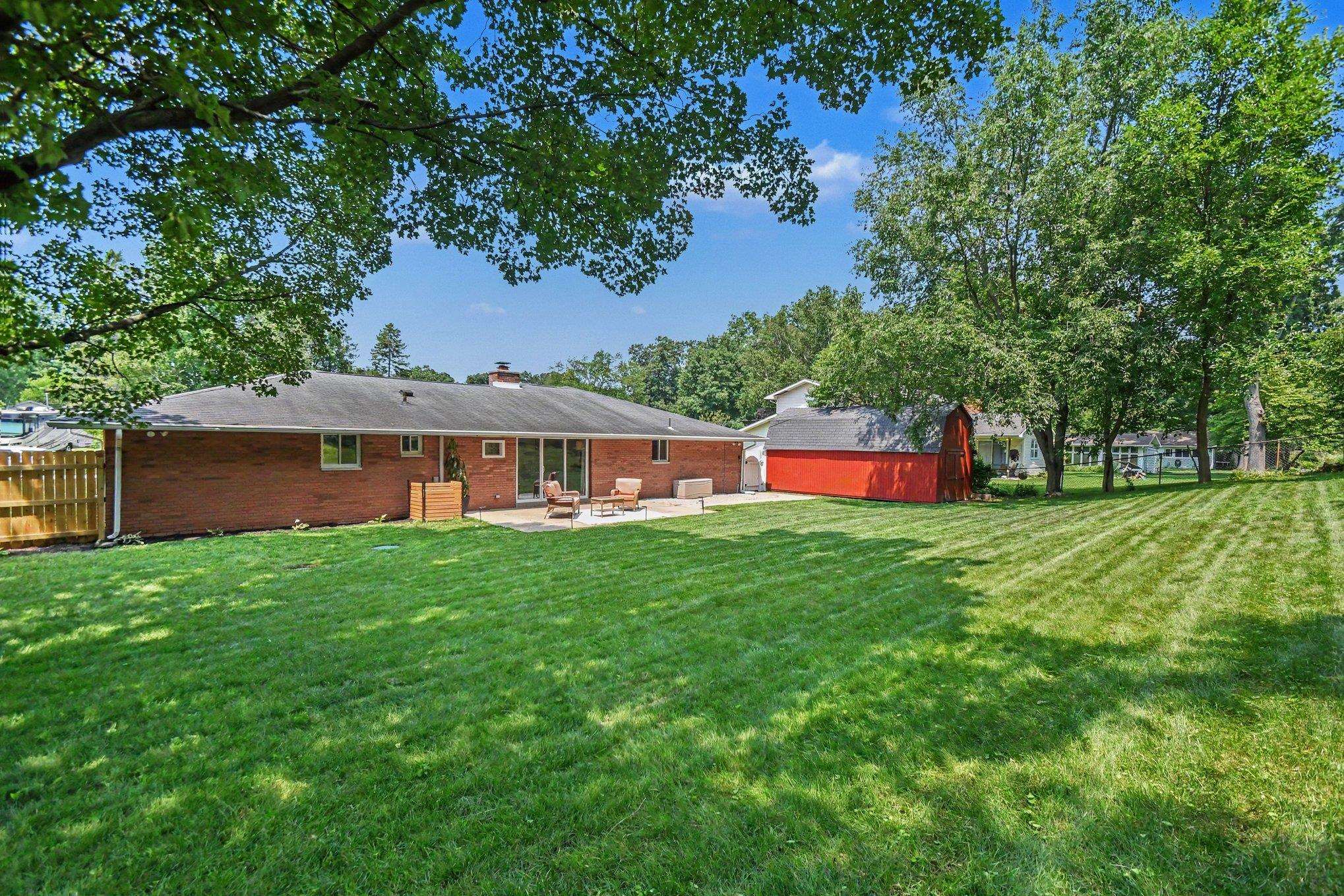 52666 Highland Drive South Bend IN 46635