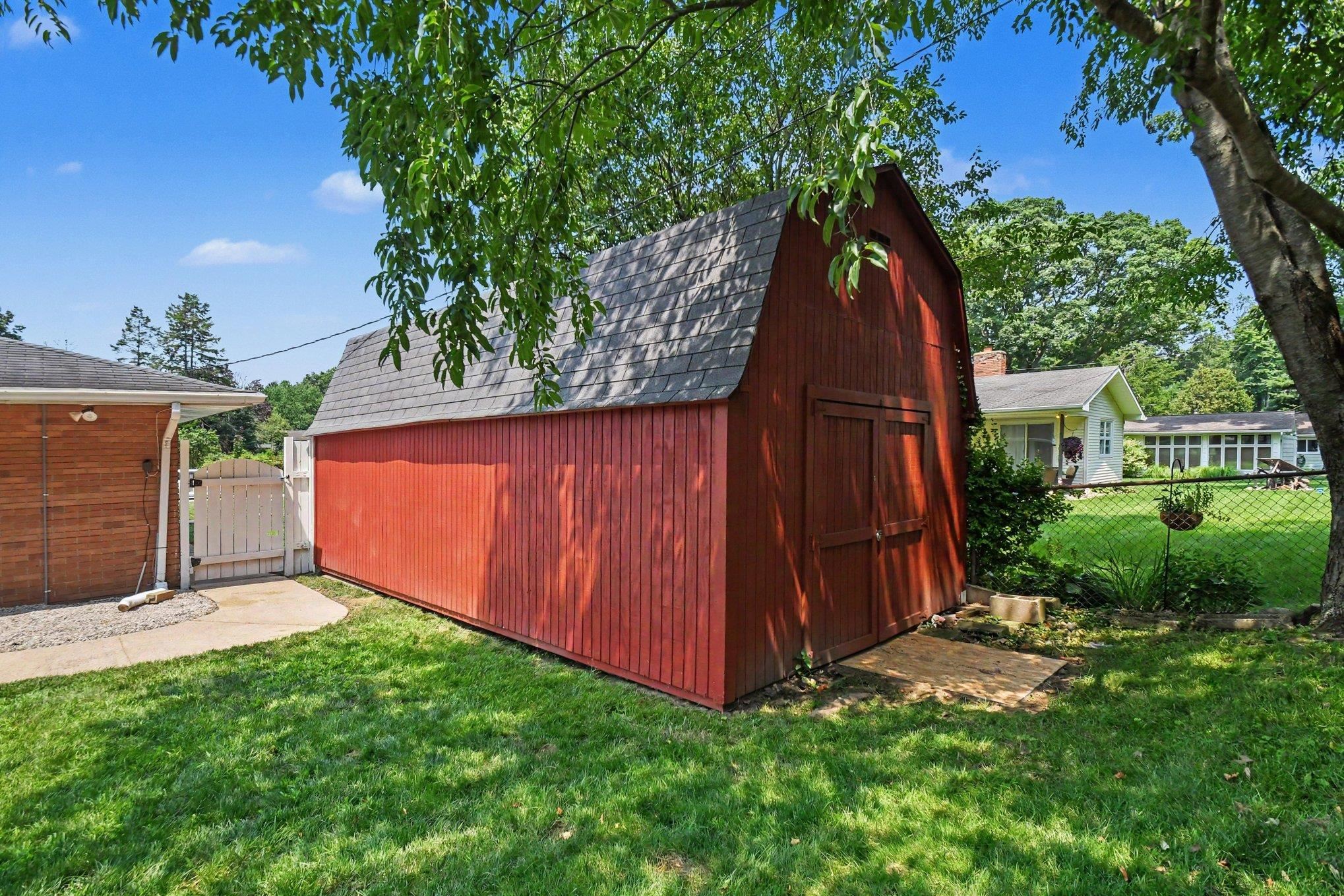52666 Highland Drive South Bend IN 46635