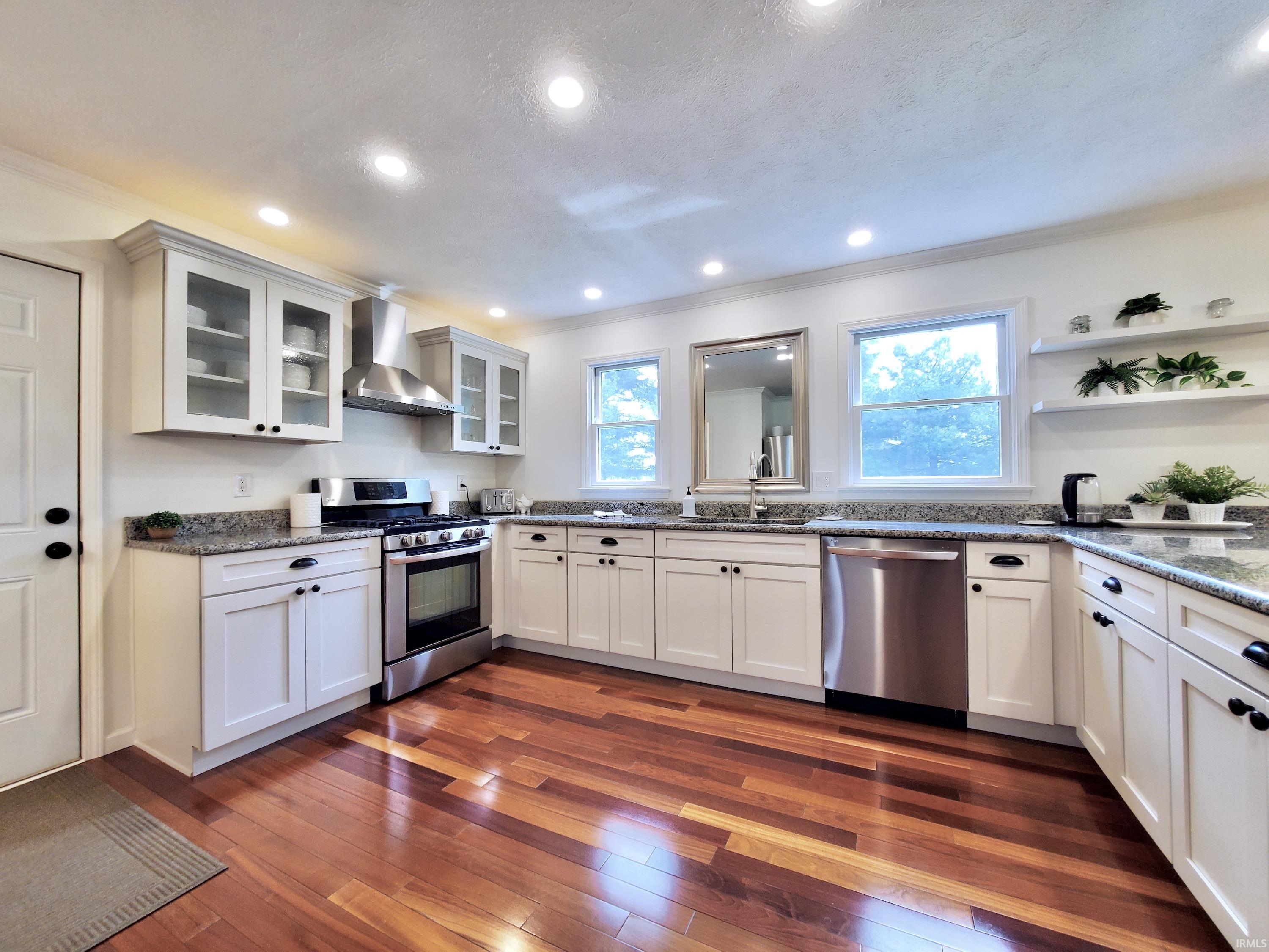 51020 Ashley Drive Granger IN 46530