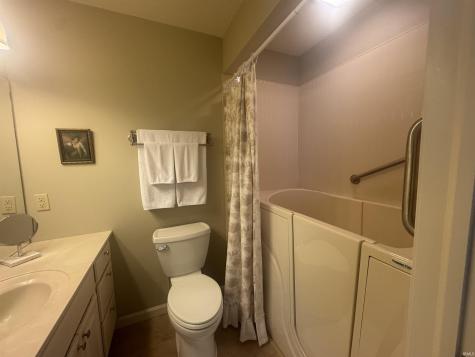 14 Cobblestone Boulevard Gas City IN 46933