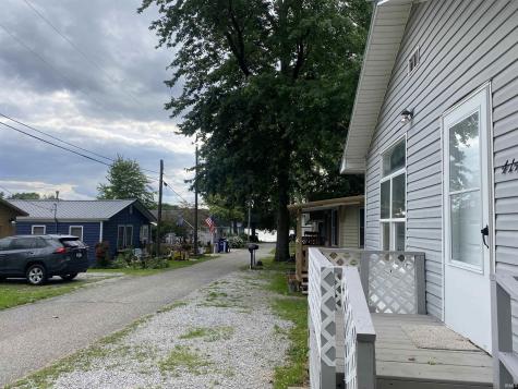 414 W Coy Avenue Silver Lake IN 46982