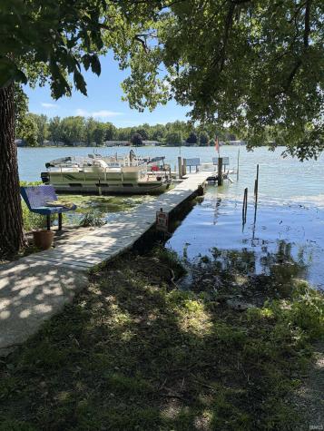 414 W Coy Avenue Silver Lake IN 46982