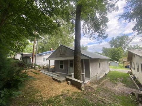 414 W Coy Avenue Silver Lake IN 46982