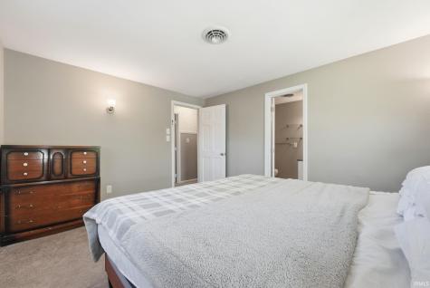 4110 Thorton Drive Fort Wayne IN 46815