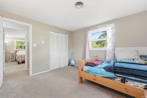 4110 Thorton Drive Fort Wayne IN 46815