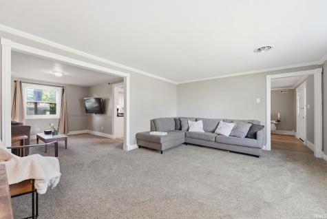 4110 Thorton Drive Fort Wayne IN 46815