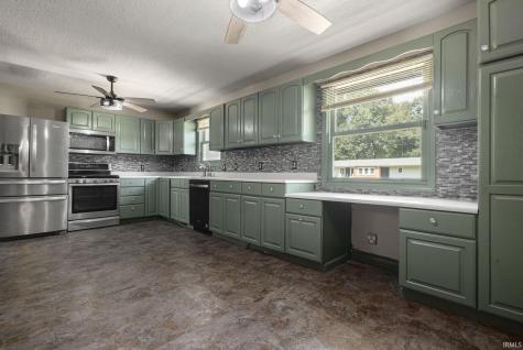 214 W Ludlow Street Rolling Prairie IN 46371