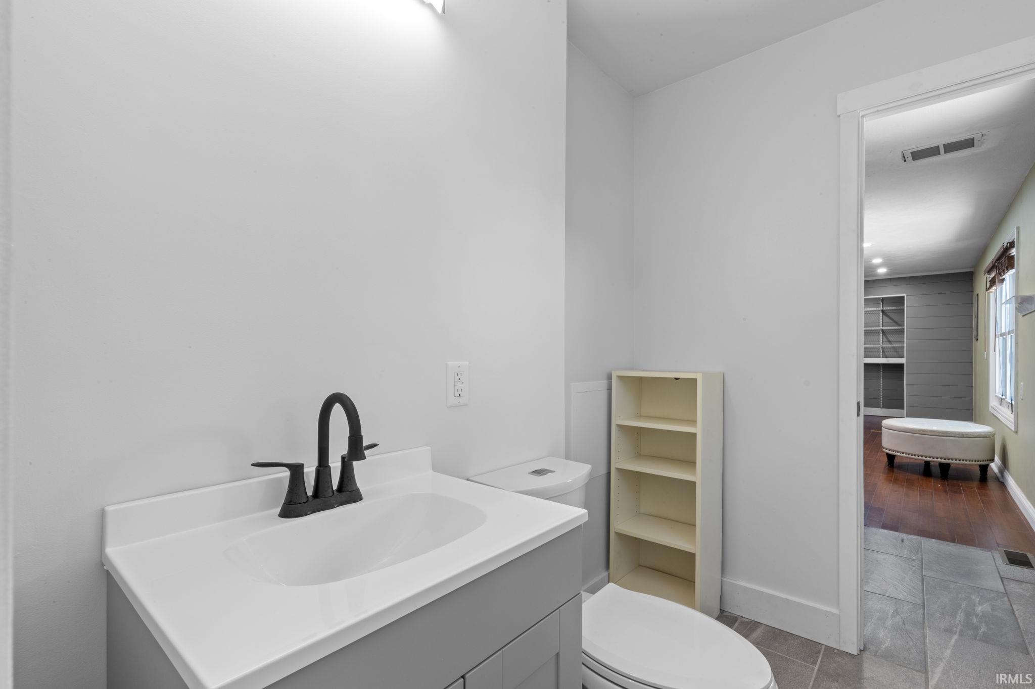 1510 Glenlake Drive South Bend IN 46614