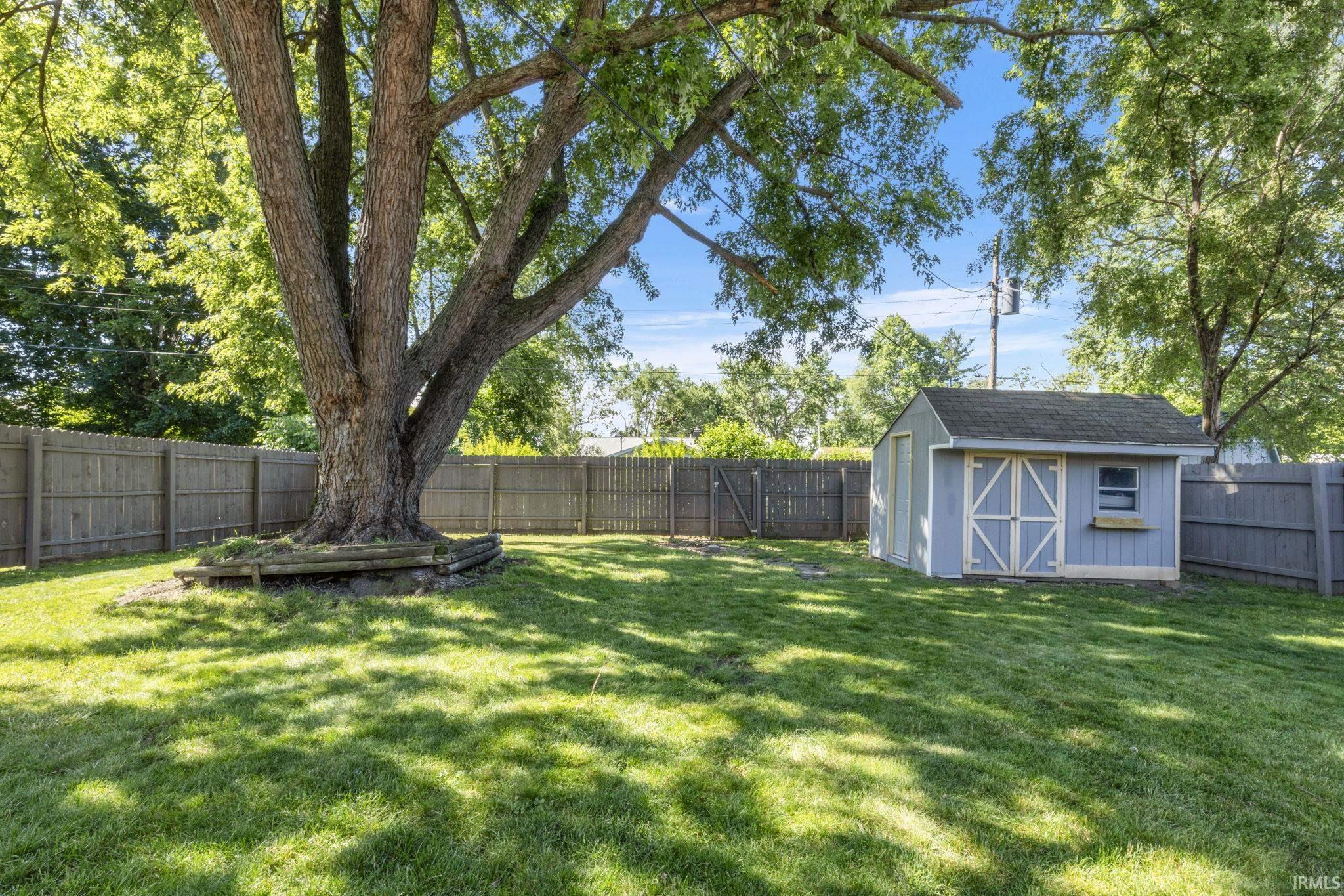 1510 Glenlake Drive South Bend IN 46614