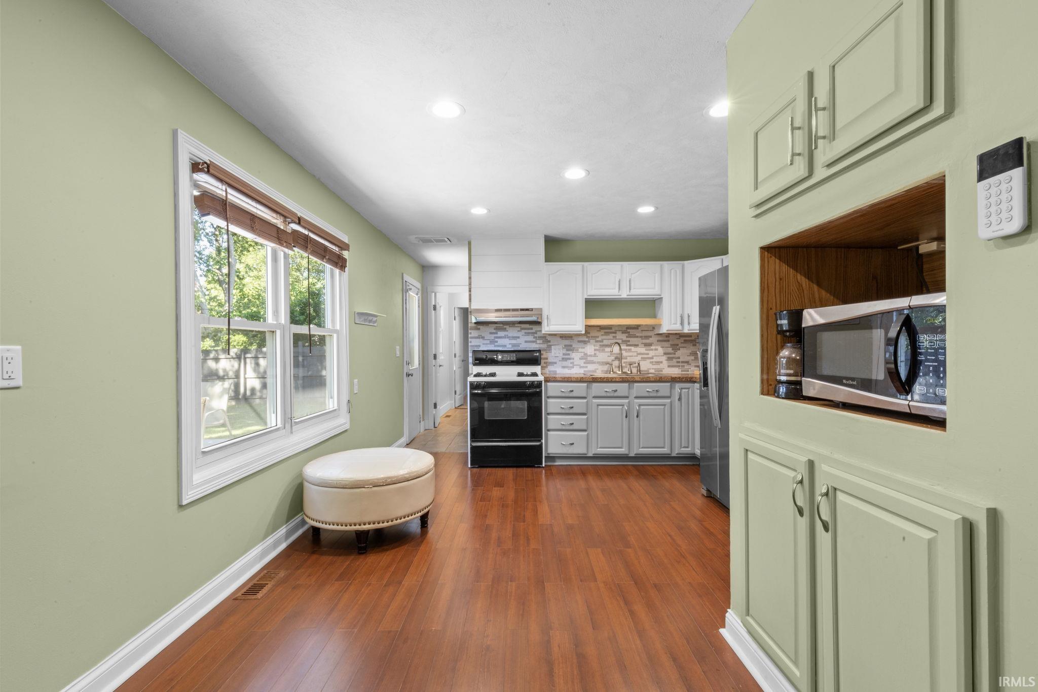 1510 Glenlake Drive South Bend IN 46614