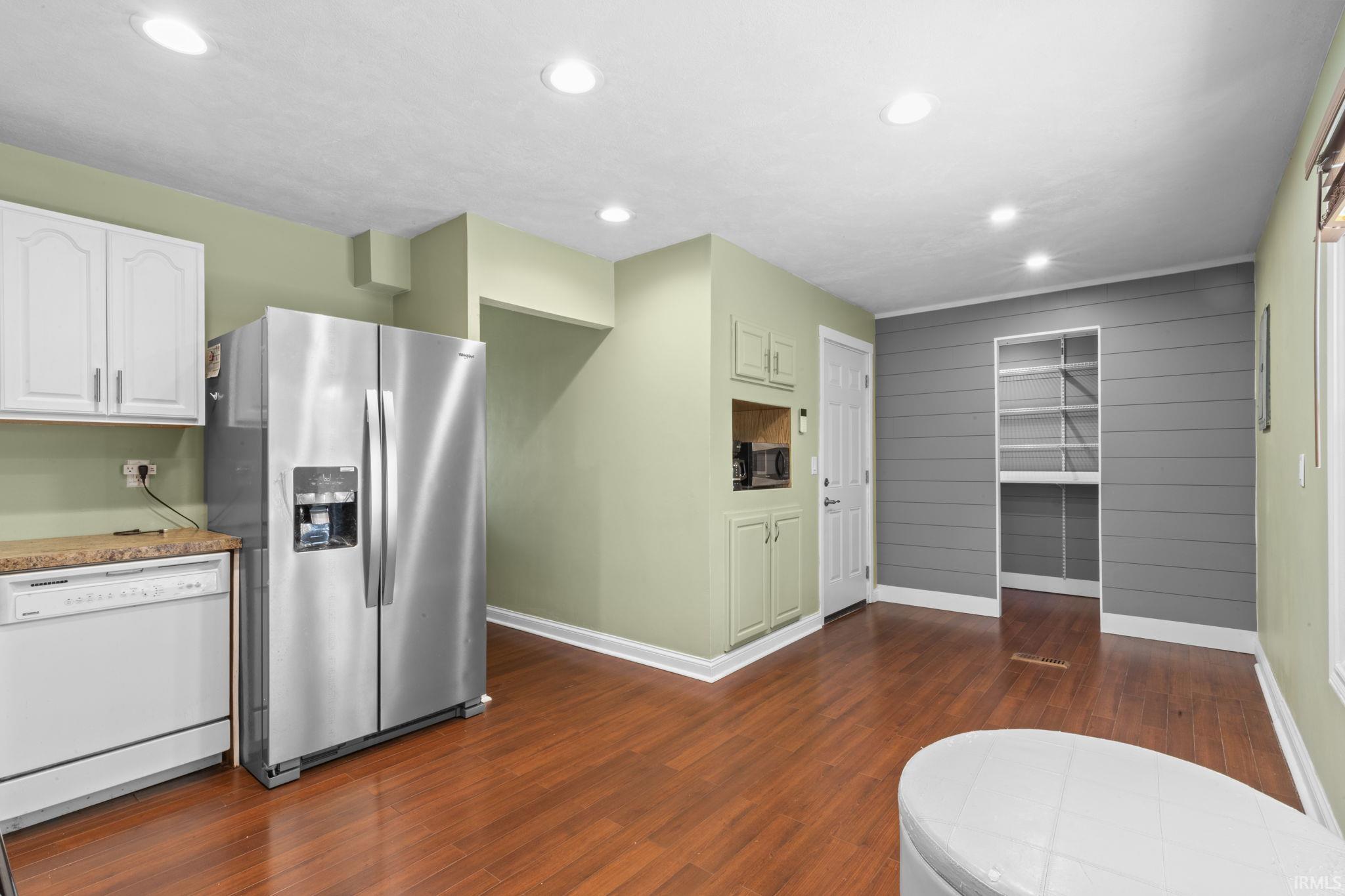 1510 Glenlake Drive South Bend IN 46614
