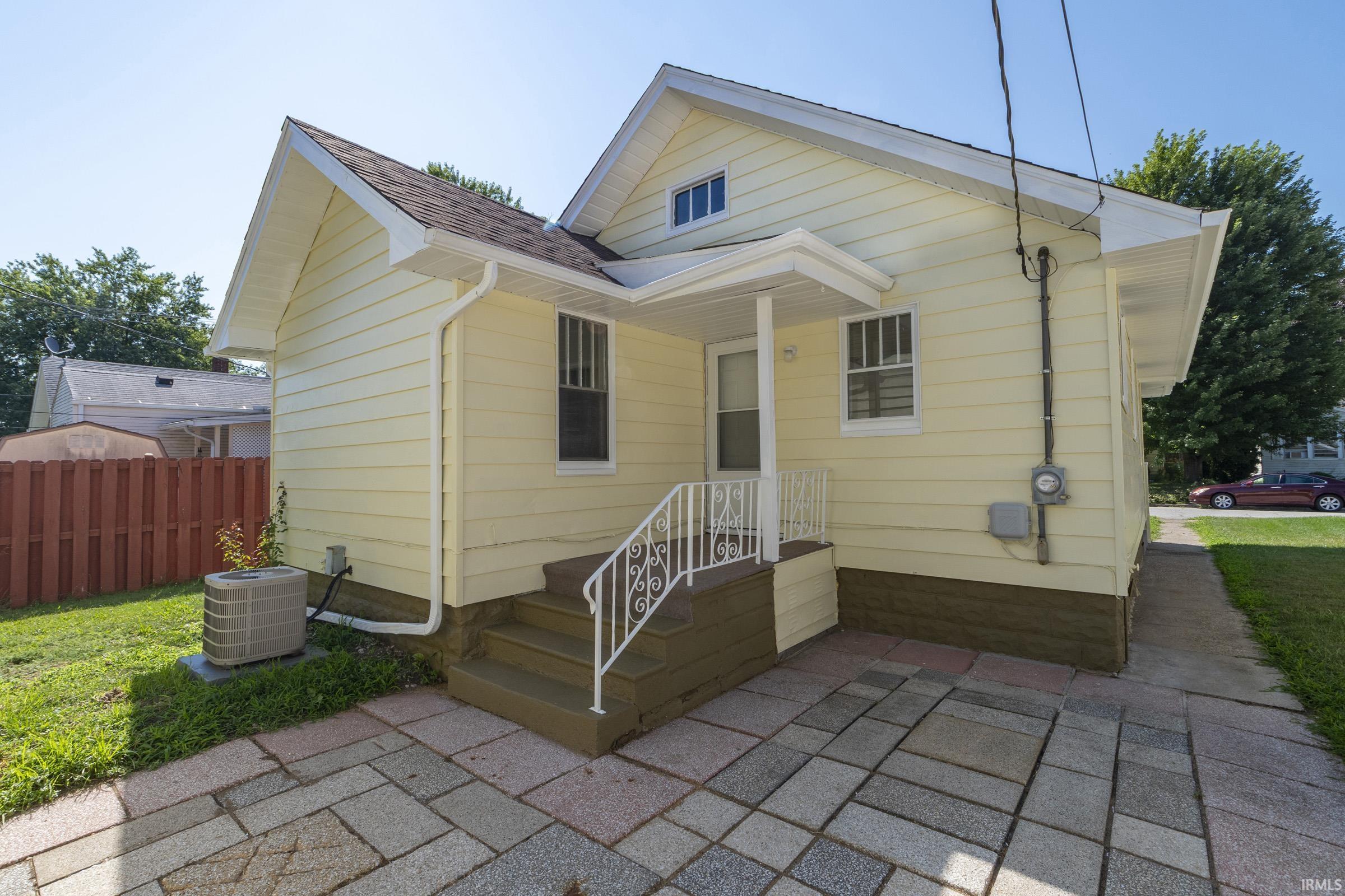 310 E Edgar Avenue Mishawaka IN 46545