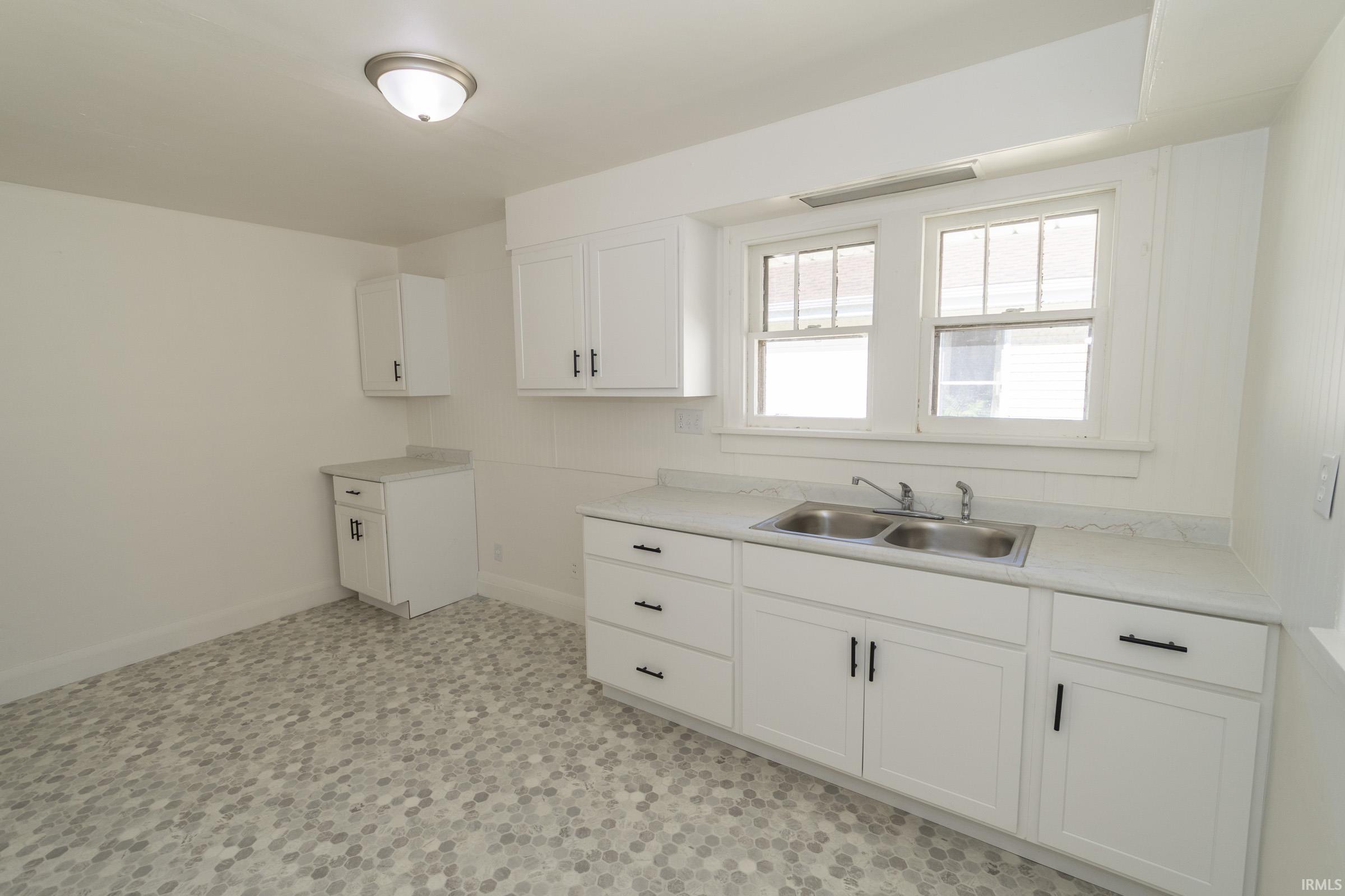 310 E Edgar Avenue Mishawaka IN 46545
