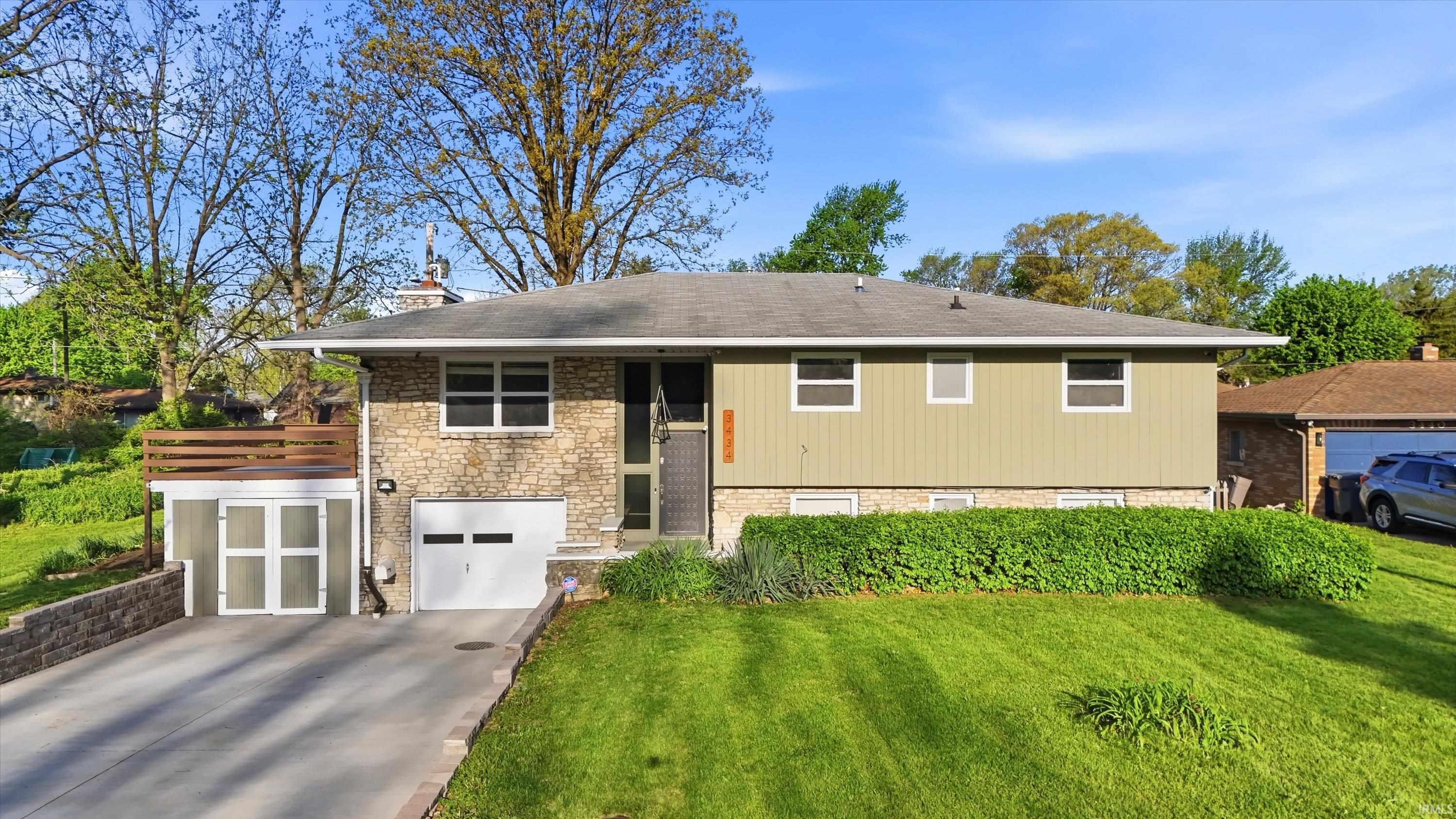 3434 N Lesley Avenue Indianapolis IN 46218