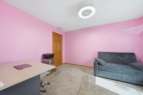 2204 Cedarwood Way Fort Wayne IN 46804