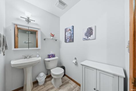 2204 Cedarwood Way Fort Wayne IN 46804