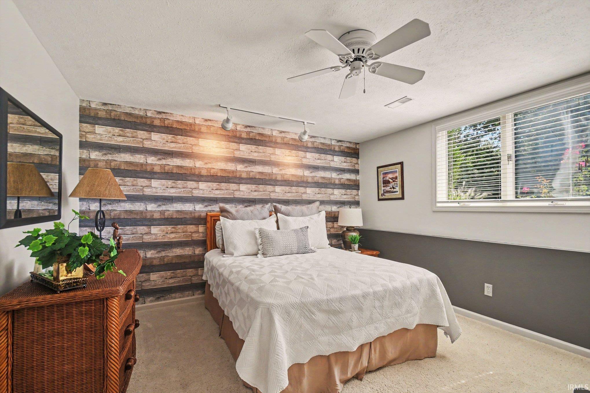 2340 S Clover Drive Warsaw IN 46580