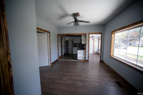 504 W 6th Street Bicknell IN 47512