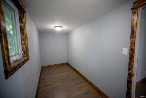 504 W 6th Street Bicknell IN 47512