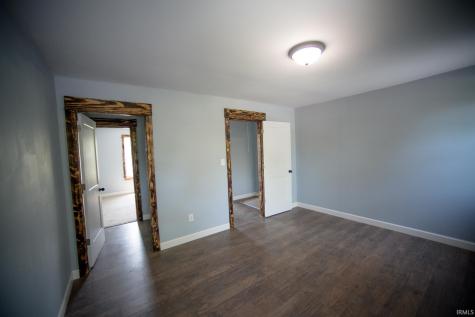 504 W 6th Street Bicknell IN 47512