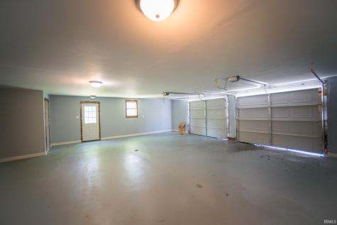504 W 6th Street Bicknell IN 47512