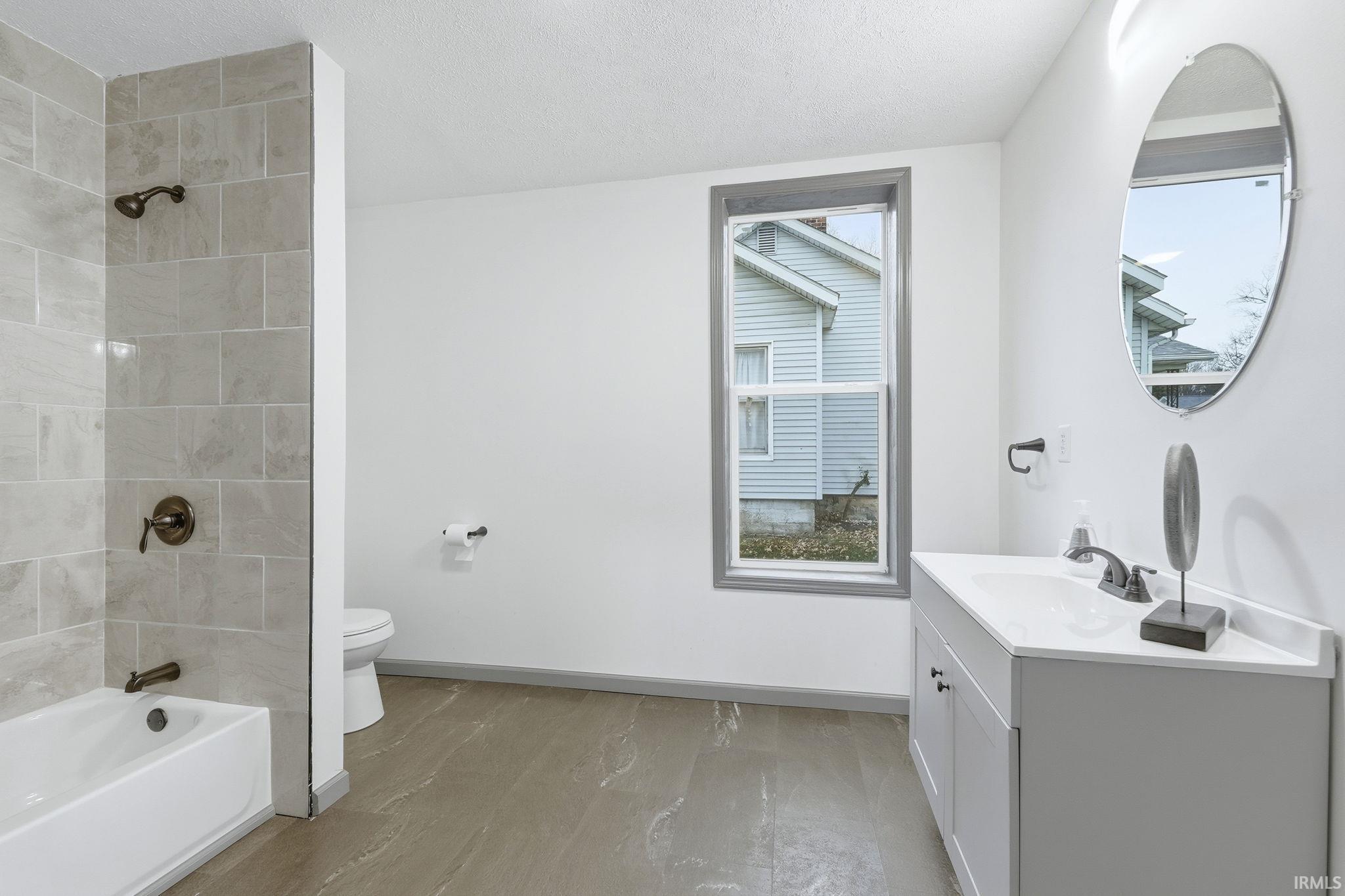 202 W Central Avenue Lagrange IN 46761