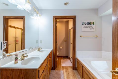 12725 Chancel Court Fort Wayne IN 46845