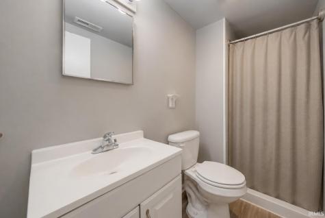525 W Mill Road Evansville IN 47710