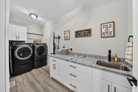 11153 Albany Ridge Drive Osceola IN 46561