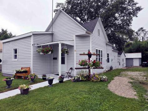 816 S Main Street Bicknell IN 47512
